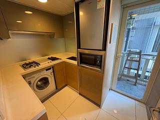 Soho - Centrestage 03