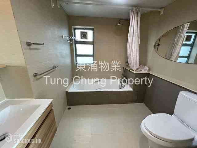 Tung Chung - Caribbean Coast Phase 2 Albany Cove Tower 6 10