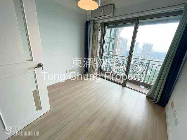 Tung Chung - Caribbean Coast Phase 2 Albany Cove Tower 6 07