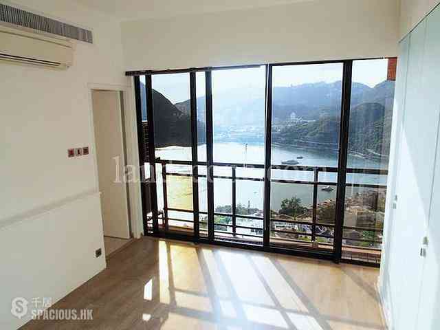 Repulse Bay - The Somerset 12