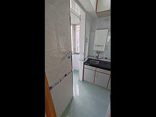 Sheung Wan - Shun Loong Building 08