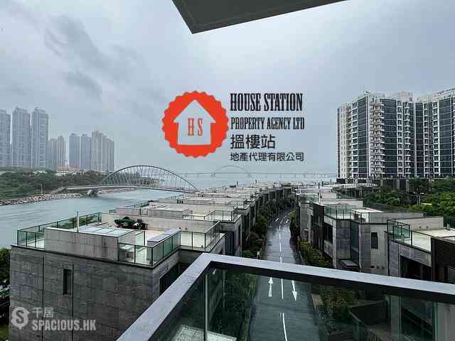 Tseung Kwan O - Monterey 01