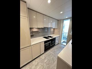 Tseung Kwan O - Monterey 13