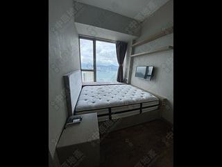 Sai Ying Pun - Island Crest Block 2 04