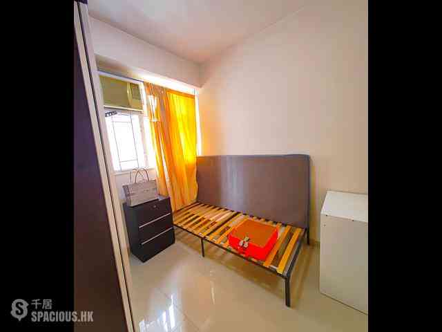 Sai Ying Pun - Po Lam Court 06