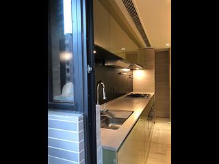 Braemar Hill - Evelyn Towers 03