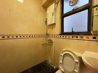 Sheung Wan - Welland Building 05