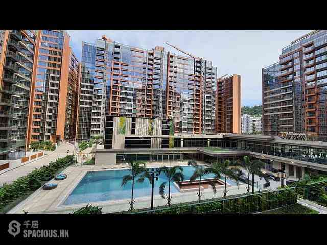 Pak Shek Kok - Centra Horizon 01