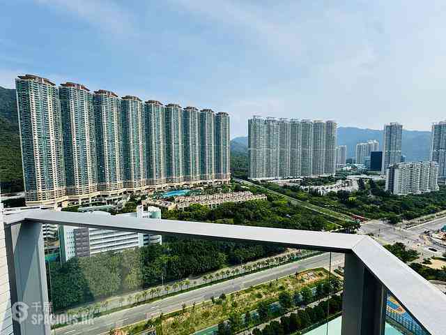 Tung Chung - Century Link Phase 1 Tower 6A 03