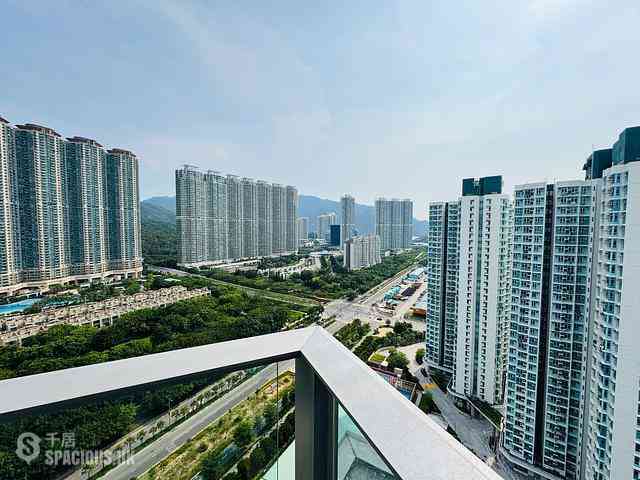 Tung Chung - Century Link Phase 1 Tower 6A 04