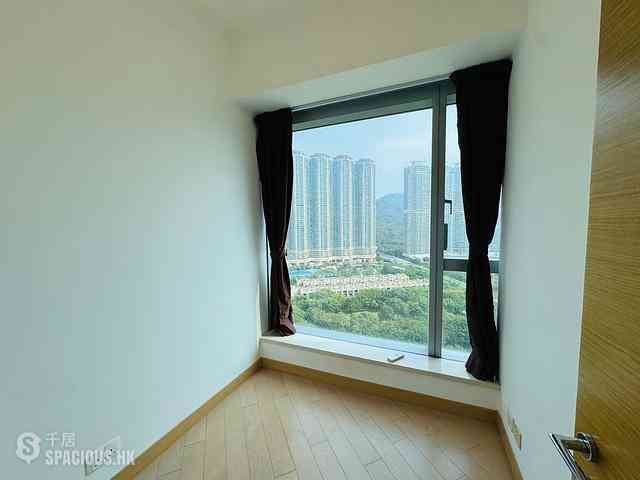 Tung Chung - Century Link Phase 1 Tower 6A 05