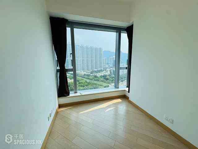 Tung Chung - Century Link Phase 1 Tower 6A 11