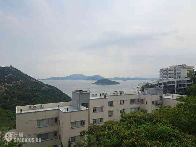 Chung Hom Kok - Hillgrove 01