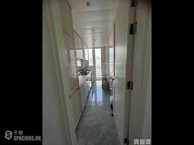 Tseung Kwan O - Monterey Block 5 04