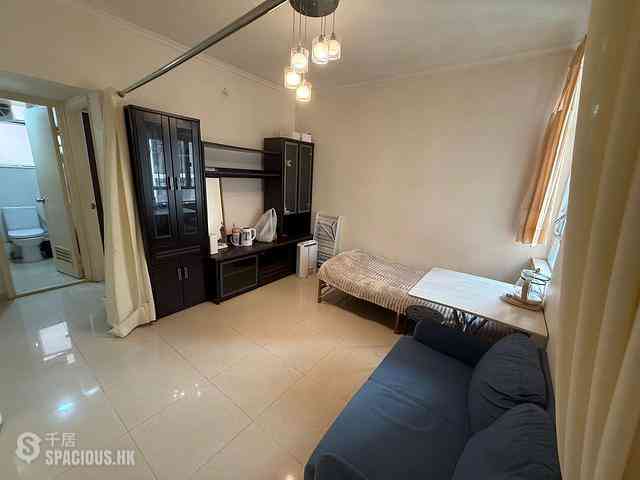 Sai Ying Pun - Po Lam Court 01
