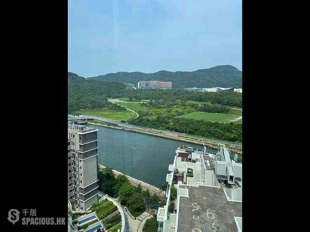 Tseung Kwan O - Monterey Block 7A 05