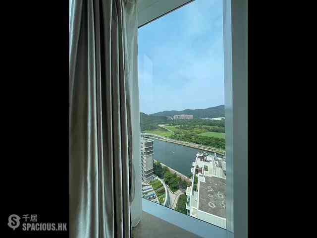 Tseung Kwan O - Monterey Block 7A 17