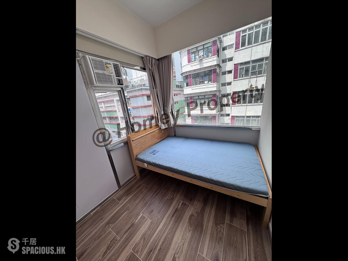 Mong Kok - 119, Tung Choi Street 01