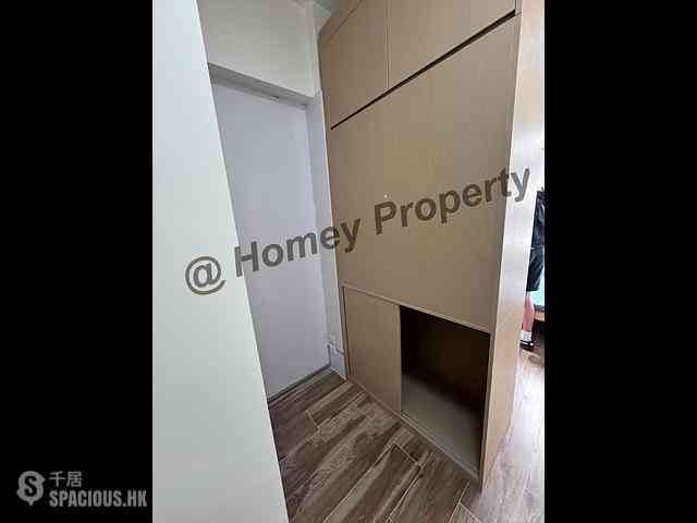 Mong Kok - 119, Tung Choi Street 03