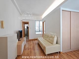 Happy Valley - Cheerful Court 04