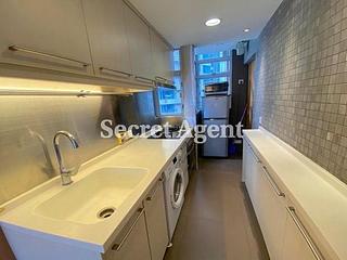 Mid Levels Central - Sussex Court 03