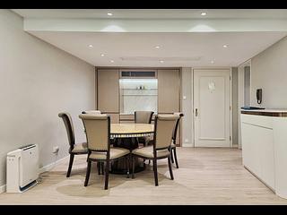 Wan Chai - Convention Plaza Apartments 02