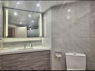 Wan Chai - Convention Plaza Apartments 08