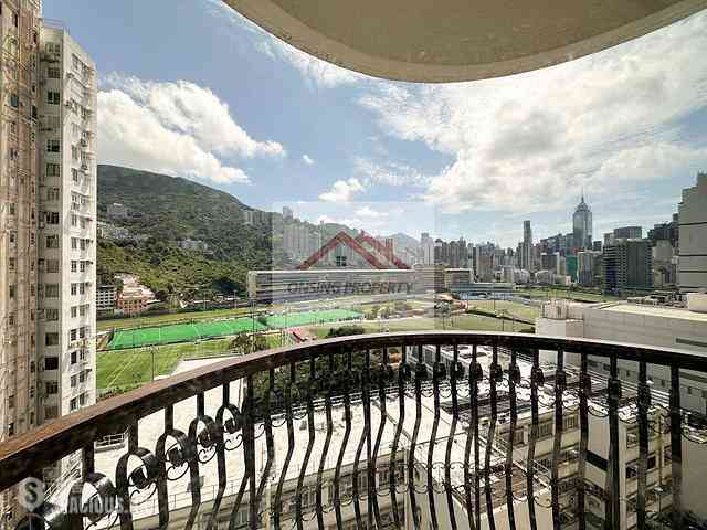 Happy Valley - Pioneer Court 01