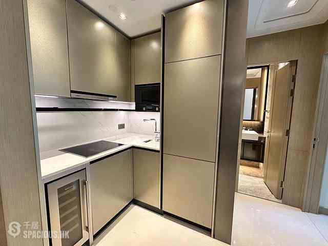 North Point - Victoria Harbour Phase 2B-3 Tower 5 02