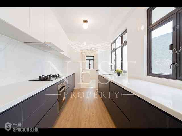 Repulse Bay - Repulse Bay Apartments Block C 04