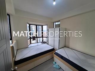 Sai Ying Pun - Kwong Fung Terrace 04