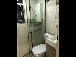 Sai Ying Pun - New Start Building 06