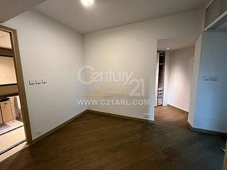 Mid Levels Central - 3, MacDonnell Road 04