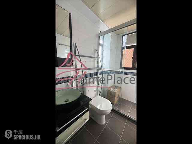 Sai Ying Pun - 99C, High Street 07