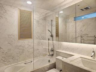Mid Levels Central - South Garden Mansion 14