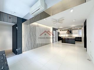 Mid Levels West - Peace Court 03