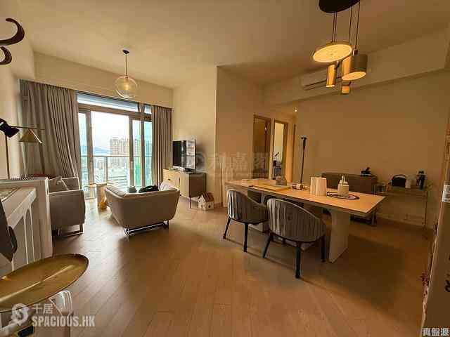Mid Levels West - Babington Hill 01