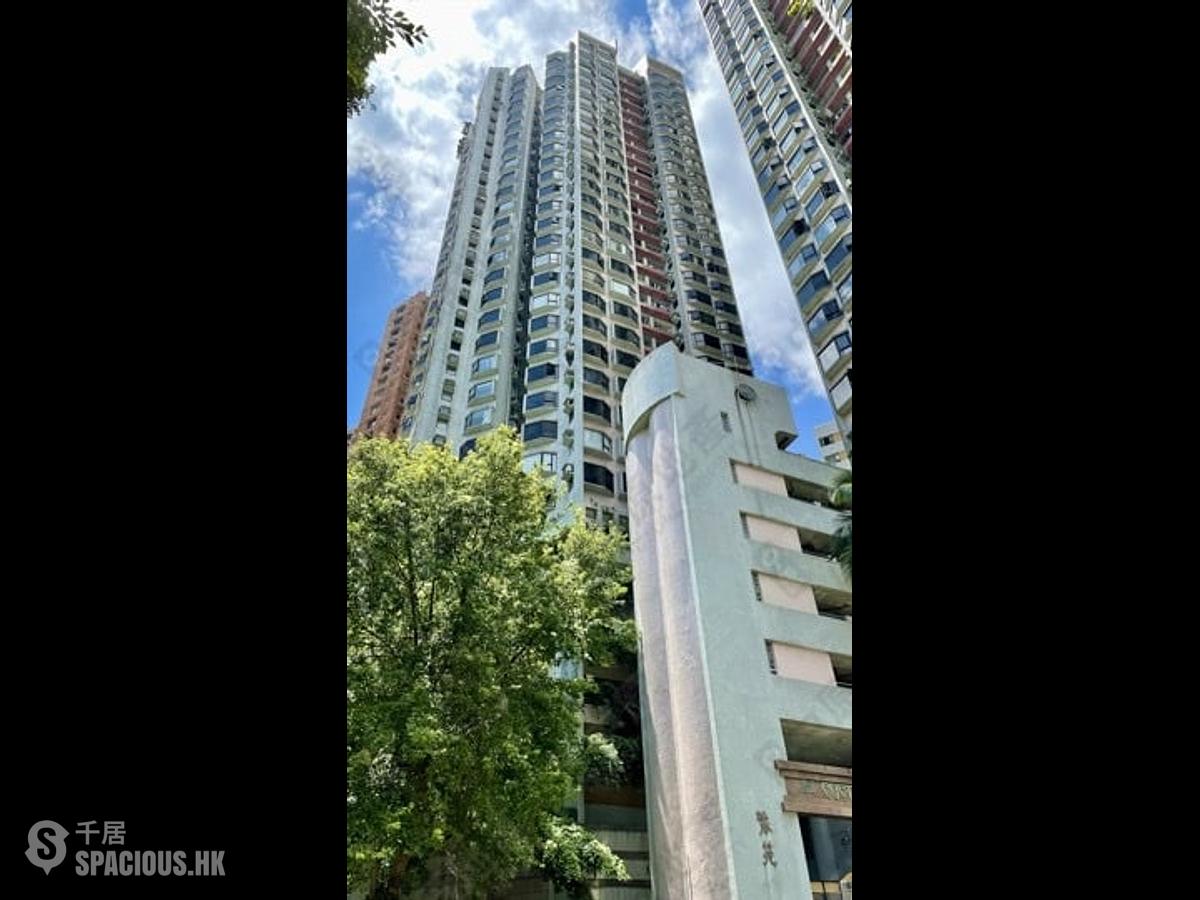 Mid Levels West - Euston Court 01
