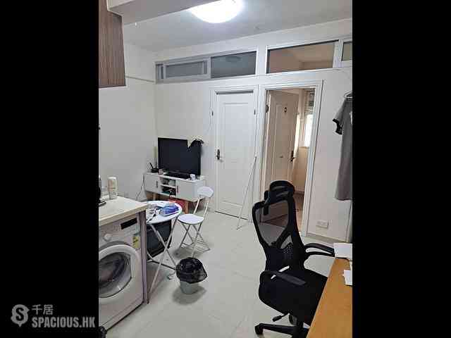 Quarry Bay - Yick Fat Building 02