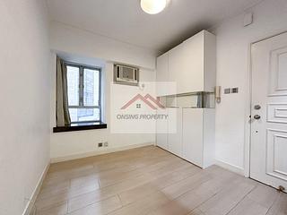 Mid Levels Central - Windsor Court 02