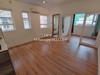 Poho - 152-154, Hollywood Road 02