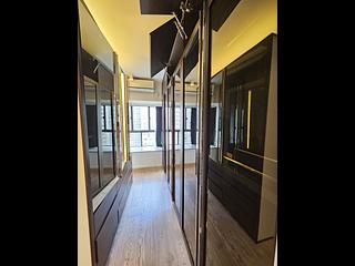 Mid Levels Central - Winsome Park 14