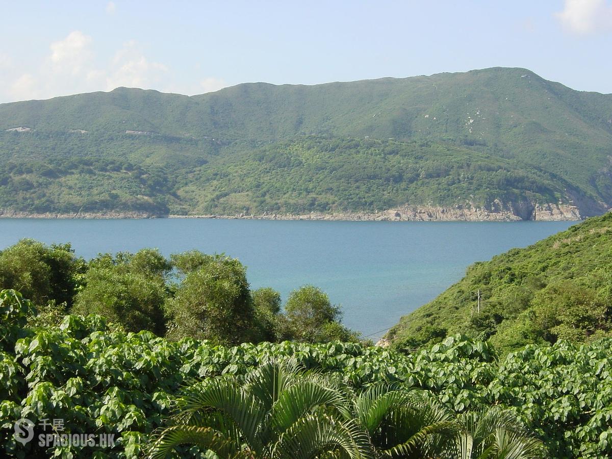 Clear Water Bay - Seacrest Villas 01