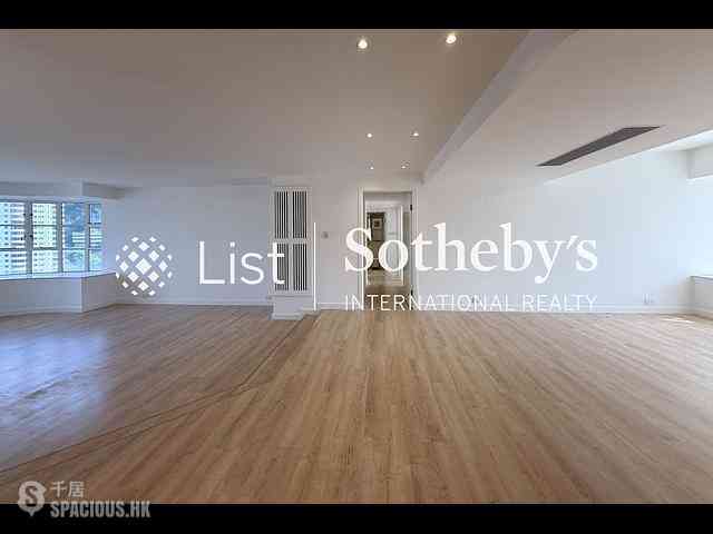 Mid Levels Central - Garden Terrace 01