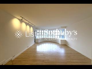 Mid Levels Central - Garden Terrace 03