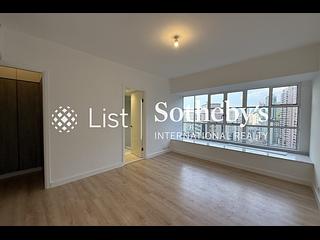 Mid Levels Central - Garden Terrace 05