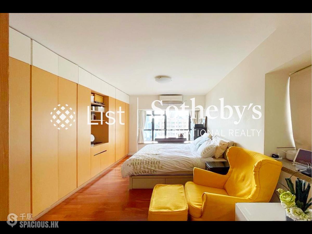 Mid Levels Central - The Grand Panorama 01