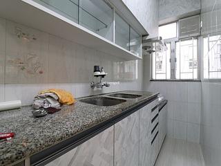 Wan Chai - On Hing Mansion 02
