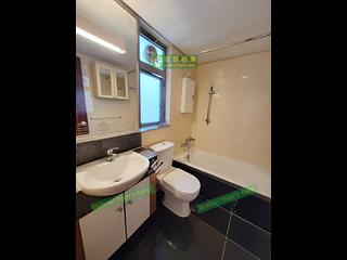 Kennedy Town - The Merton Tower 3 13