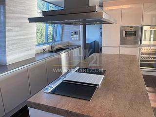 Repulse Bay - The Lily 10